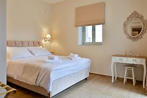 EFMAR Exclusive Stone Residences