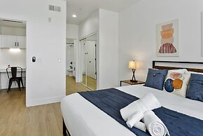 TWO CozySuites Apartment DowntownChandler