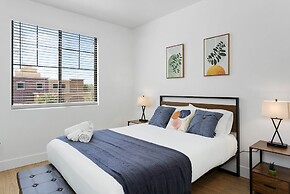 TWO CozySuites Apartment DowntownChandler