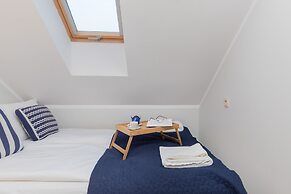 Bright Apartment in Debki by Renters