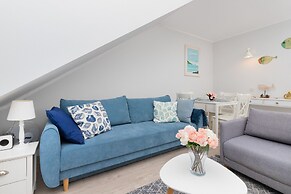 Bright Apartment in Debki by Renters