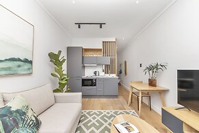 Studio With City Views