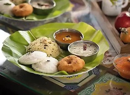 Akkandi Veedu