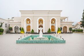 CSR Landmark Resorts