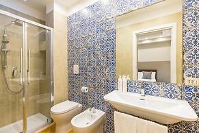 Colonna Apartment 4 by Wonderful Italy