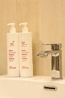 Colonna Apartment 2 by Wonderful Italy