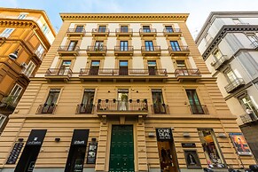 Colonna Apartment 2 by Wonderful Italy