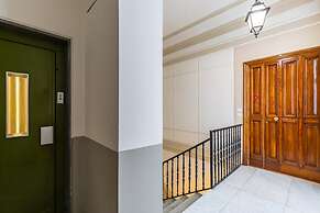 Colonna Apartment 1 by Wonderful Italy