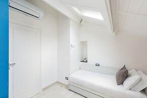 Colonna Apartment 1 by Wonderful Italy