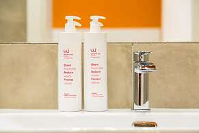 Colonna Apartment 3 by Wonderful Italy