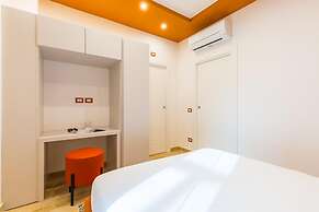 Colonna Apartment 3 by Wonderful Italy