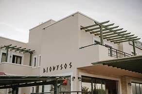 Dionysos Apartments and Studios