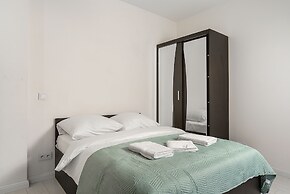 Centrum Krochmalna 3