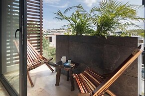 Downtown Playa Apartments Infinity Pool