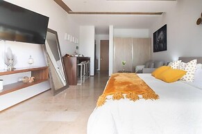 Downtown Playa Apartments Infinity Pool