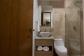 Downtown Playa Apartments Infinity Pool