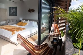 Downtown Playa Apartments Infinity Pool