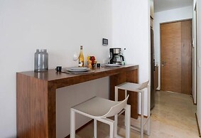 Downtown Playa Apartments Infinity Pool