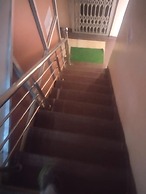 Goroomgo Dash Living Kolkata