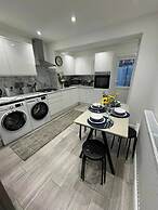 Modern 5-bed House in London Close Excel - Big Ben