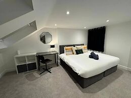 Modern 5-bed House in London Close Excel - Big Ben