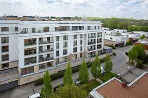 5th Floor Apartment in Warsaw by Renters
