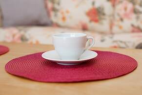 5th Floor Apartment in Warsaw by Renters