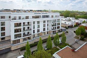 5th Floor Apartment in Warsaw by Renters