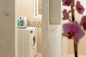 Maltese Stone Apt 100mt From Sea Sliema