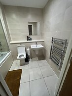 Immaculate 1-bed Apartment on the 26th Floor