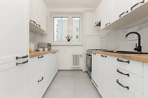 Cozy Family Apartment by Renters