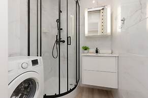 Cozy Family Apartment by Renters