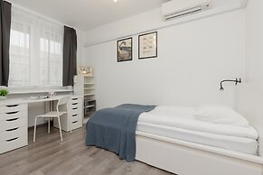 Cozy Family Apartment by Renters