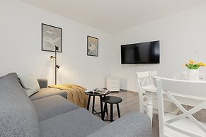 Cozy Family Apartment by Renters