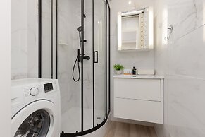 Cozy Family Apartment by Renters