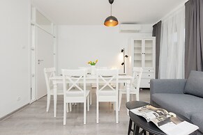 Cozy Family Apartment by Renters