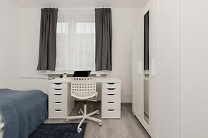 Cozy Family Apartment by Renters