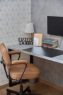 Na Grobli Studio Apartment by Renters