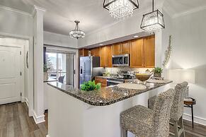 Elegant Pigeon Forge Condo w/ Golf Course View!