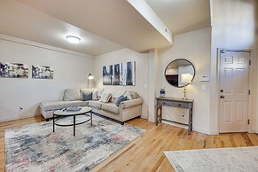 Colorado Springs Townhome ~ 7 Mi to Downtown!