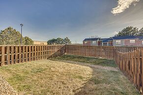 Colorado Springs Townhome ~ 7 Mi to Downtown!
