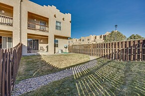 Colorado Springs Townhome ~ 7 Mi to Downtown!