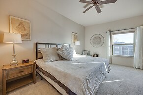 Colorado Springs Townhome ~ 7 Mi to Downtown!