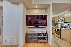 Colorado Springs Townhome ~ 7 Mi to Downtown!