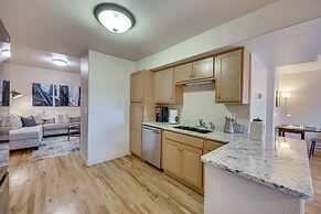 Colorado Springs Townhome ~ 7 Mi to Downtown!
