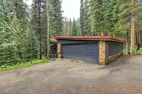 Mid-century Cabin: Creekside, Easy Access to I-70