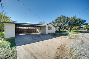 Pet-friendly Brady Vacation Home Near Wineries!