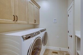 Red Lodge Home w/ Private Hot Tub & Fire Pit!