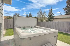 Red Lodge Home w/ Private Hot Tub & Fire Pit!