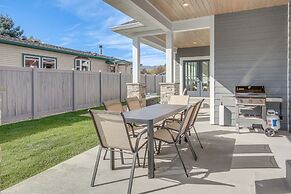 Red Lodge Home w/ Private Hot Tub & Fire Pit!